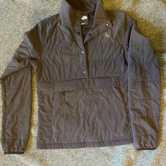 North Face lightweight pullover - Picture 5 of 7